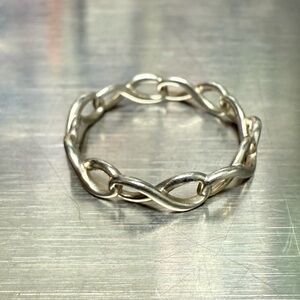 Tiffany & Co Sterling Silver 925 Infinity Ring size 8.5